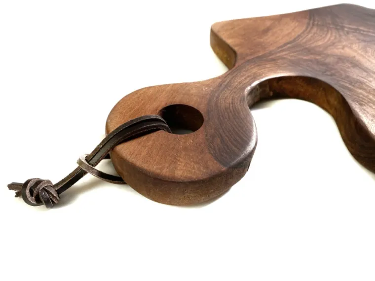 Planche en vieux noyer massif français