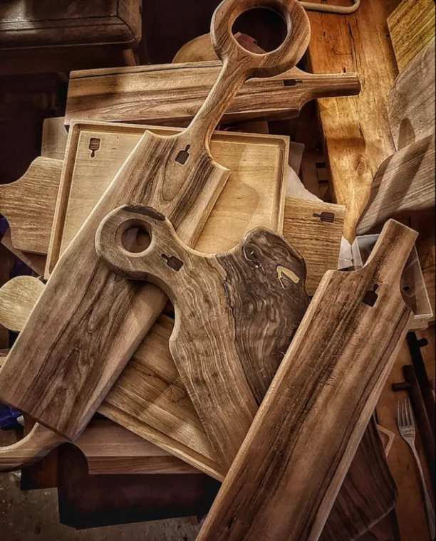 Planche à découper en bois massif professionnelle à Paris, Atelier RBS La Planche
