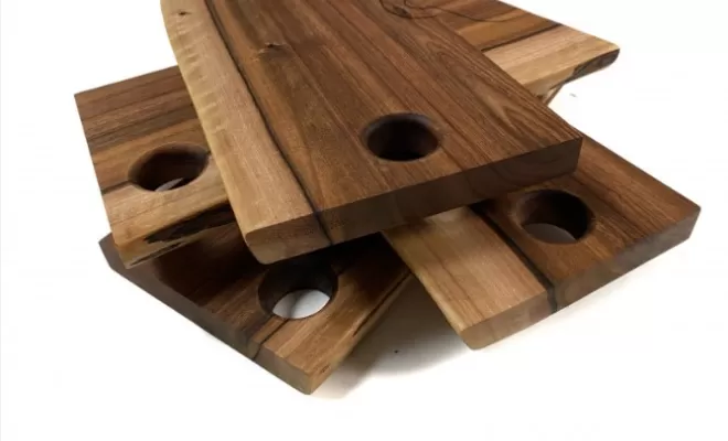 Planche en noyer massif français
